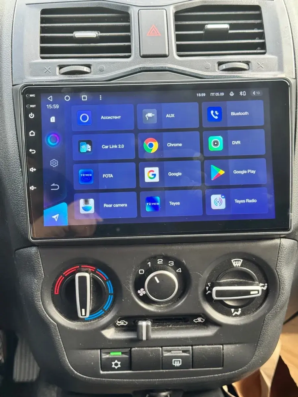 Магнитола для Lada Granta 2018+ - Teyes CC3L на Android 10, 8-ядер, CarPlay, 4G SIM-слот