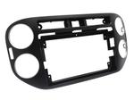 Магнитола для Volkswagen Tiguan 2011-2016 (рамка черная, прямоуг. кнопка) - Vaycar VA81-0489 на Android 13, 4G SIM-слот