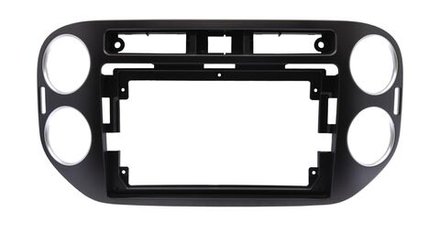Комплект рамки с разъёмами 9"+can VW Tiguan 2011-2016 (квадратная аварийка) черный глянец