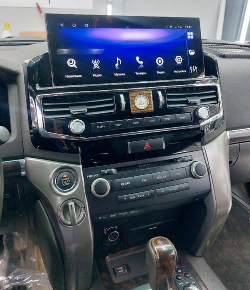 Магнитола для Toyota Land Cruiser 200 2007-2015 (со штат. камерой или 360) - RDL-LC200H-07-15 монитор 12.3" на Android 12, 6Гб+128Гб, CarPlay, 4G SIM-слот