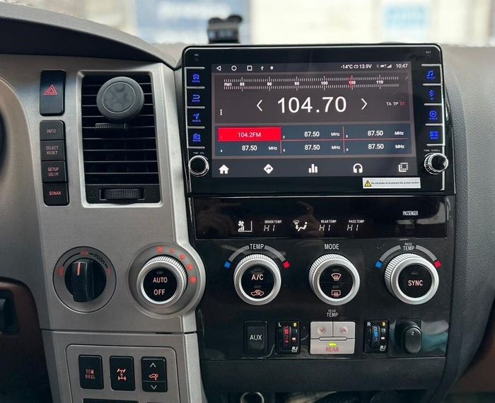 Магнитола для Toyota Tundra XK50 2007-2013, Sequoia XK60 2007-2022 - Kuberg OL-1688 (кнопки и крутилки), Android 12, TS10, CarPlay, 4G SIM-слот