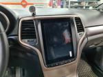 Магнитола для Jeep Grand Cherokee WK2 2013-2021 - Kuberg ZF-1217B-GE вертикальный экран в стиле "Тесла" Android 13, Быстрая, SIM-слот, CarPlay