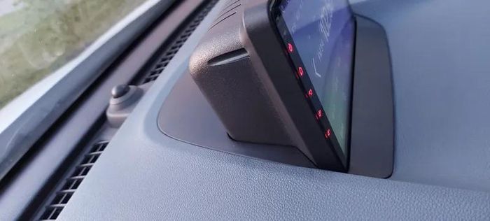 Магнитола для Opel Mokka 2012-2016 (рамка тип 2) - Teyes CC3L монитор 9" IPS на Android 10, 8-ядер, CarPlay, 4G SIM-слот