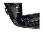 Комплект рамки с разъёмами 9" Toyota Camry 70 2018-2021 с JBL и климатом на ШГУ с кнопками