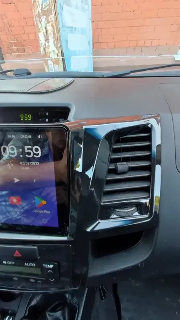 Магнитола для Toyota HiLux 2011-2015 - Teyes CC3 Android 10, ТОП процессор, 4/32 Гб, CarPlay, SIM-слот