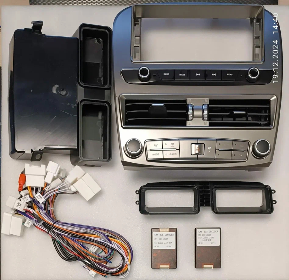 Магнитола для Lexus LS430 2000-2006 - Kuberg KP-1263 монитор 12.3" в стиле BMW на Android 11, CarPlay, 4G SIM-слот