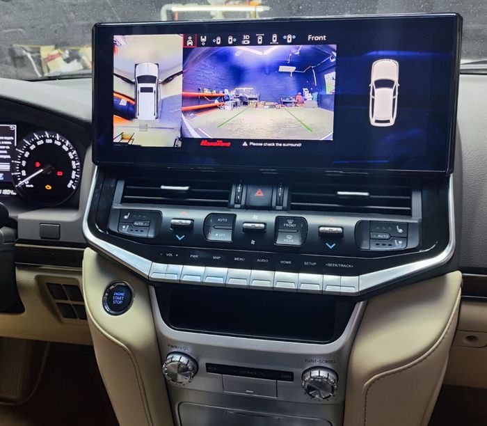 Магнитола для Toyota Land Cruiser 200 2015-2021 (с JBL и 360) - Carsys ZHT1604 монитор 16.3"! на Android 13, Carplay 8/128ГБ, 4G SIM-слот, блок климата и беспроводная зарядка