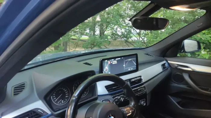 Магнитола для BMW X1 (F48) 2015-2017 NBT - Kuberg MKD монитор 12.3" в стиле BMW на Android 11, CarPlay, 4G SIM-слот