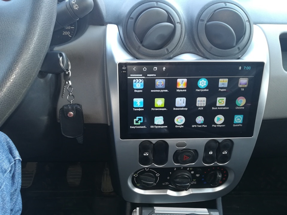 Магнитола для Renault Logan/Sandero 2009-2014 - Redpower 85357 PRO/PROmax ТОП звук, 2K QLED, Android 14, CarPlay, 4G SIM-слот