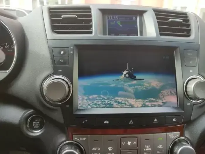 Магнитола для Toyota Highlander 2 2007-2013 XU40 - Kuberg OL-9431-2 QLed+2K, Android 13, TS20, CarPlay, 4G SIM-слот (кнопки + крутилки)