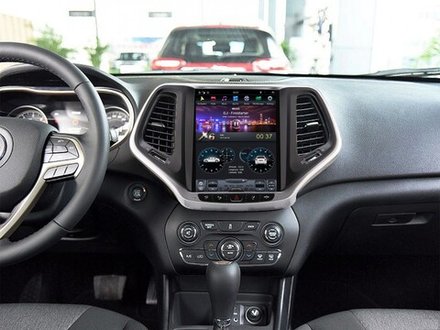 Магнитола для Jeep Cherokee 2014-2023 - Kuberg ZF-1018G-GE вертикальный экран 10.1" в стиле "Тесла" на Android 13, 8/128Гб, CarPlay, 4G SIM-слот