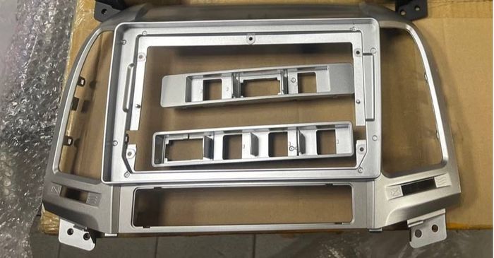 Комплект рамки с разъёмами 9" Hyundai Santa Fe 2006-2012 silver