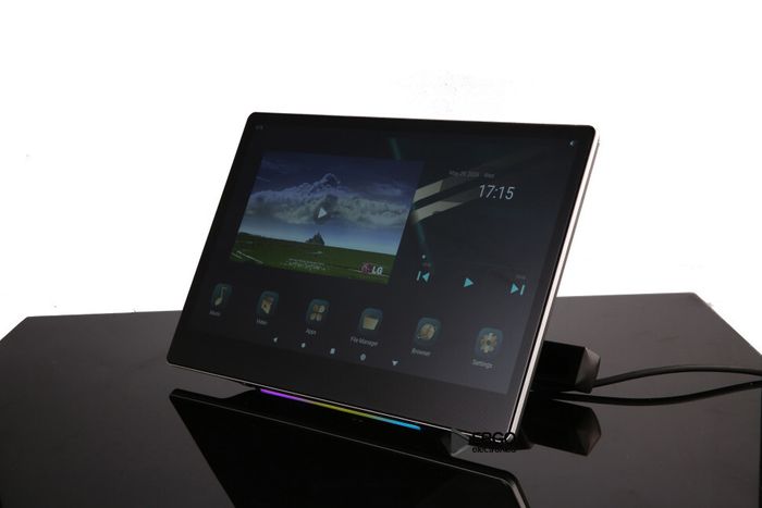 Монитор на подголовник - ERGO ER1160AN с экраном 11.6” (IPS 1920х1080, Android, 4+64Gb +out) черный