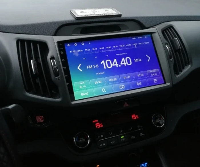 Магнитола для KIA Sportage 3 2010-2016 (поддержка штатного усилителя) - Teyes CC3 монитор 9" QLED на Android 10, ТОП процессор, 4Гб+32Гб, CarPlay, 4G SIM-слот