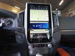Магнитола для Toyota Land Cruiser 200 2015-2021 (с JBL и 360) - Kuberg ZF-1807H-GE "Тесла-Стиль" монитор 13.6" на Android 13, Быстрая, Carplay, 4G SIM-слот