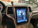 Магнитола для Jeep Grand Cherokee WK2 2013-2021 - Kuberg ZF-1217B-GE вертикальный экран в стиле "Тесла" Android 13, Быстрая, SIM-слот, CarPlay