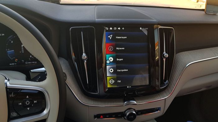 Навигационный блок для Volvo S90/V90 2016+ - Kuberg VAN-VOL-2017 на Android 9, 6-ТУРБО ядер и 4ГБ-64ГБ