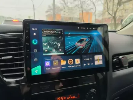 Магнитола для Mitsubishi Outlander 3 2012-2022 (левый руль) - Teyes CC3L монитор 10" IPS на Android 10, 8-ядер, CarPlay, 4G SIM-слот