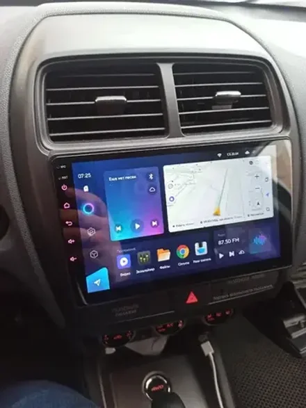 Магнитола для Mitsubishi ASX 2017+ - Teyes CC2 PLUS монитор 9" QLED на Android 10, ТОП процессор, 4Гб+64Гб, 4G SIM-слот