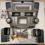 Магнитола для Toyota Highlander 2 (U40) 2007-2013 - Kuberg монитор 12.3" в стиле MERCEDES на Android 11, CarPlay, 4G SIM-слот