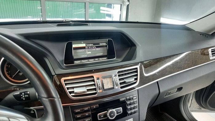 Магнитола для Mercedes-Benz B T246 2011-2014 NTG 4.5/4.7 - RDL-7701-L монитор 10.25" на Android 13, 8+128Гб, CarPlay, 4G SIM-слот