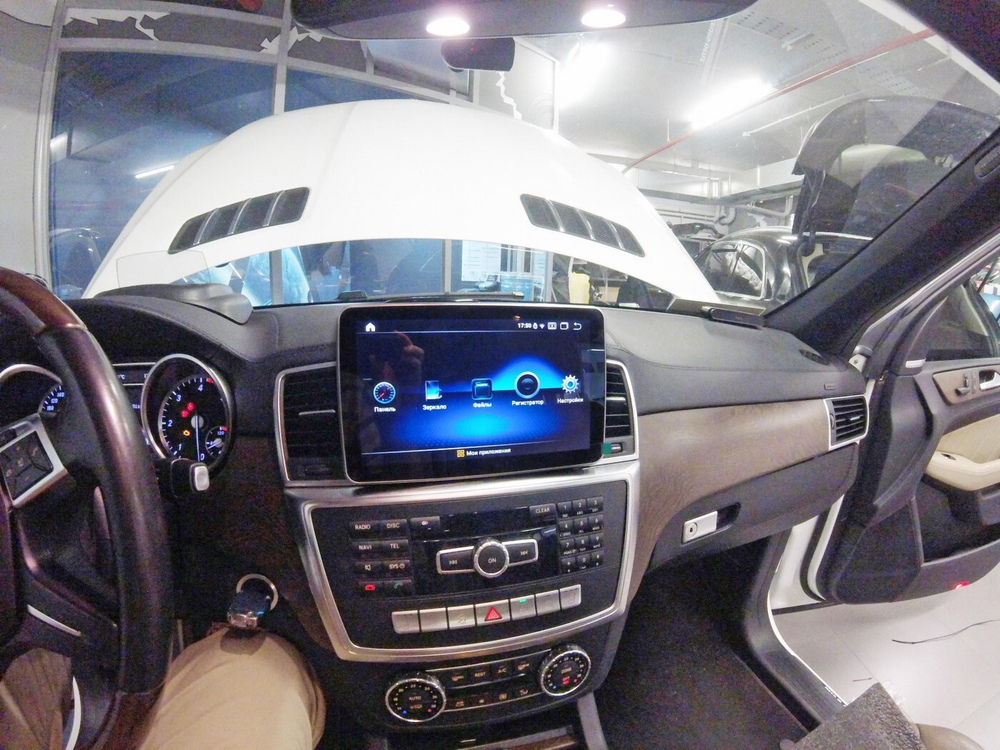 Магнитола для Mercedes-Benz ML (W166) 2011-2015 NTG 4.5/4.7 - Parafar PF8115A138/128ML9 монитор 9" на Android 13, 8Гб+128Гб, CarPlay, 4G SIM-слот