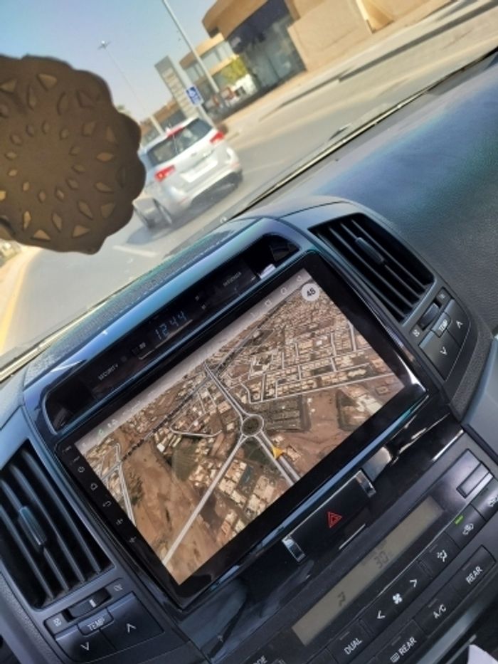 Магнитола для Toyota Land Cruiser 200 2007-2015 (экран климата внизу) - Canbox 1004 Qled, Android 10, ТОП процессор, SIM-слот
