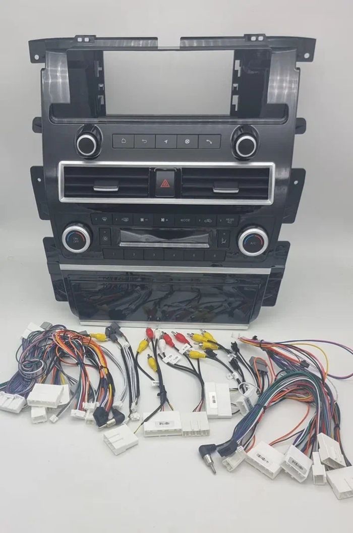 Магнитола для Nissan Patrol Y62, Infiniti QX56/QX80 2010-2019 - Kuberg KP-N1210FW монитор 12.3" в стиле MERCEDES на Android 13, Быстрая, CarPlay, 4G SIM-слот