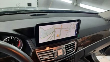 Магнитола для Mercedes-Benz E-класс W212 2015 седан NTG 5.0 - Kuberg MKD монитор 10.25", Android 11, 6Гб+128Гб, CarPlay, SIM-слот