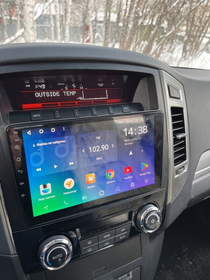 Магнитола для Mitsubishi Pajero 4 2006-2022 - Kuberg OL-9566-NPQ QLed, Android 12, TS10, CarPlay, 4G SIM-слот
