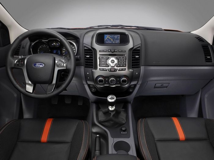 Магнитола для Ford Ranger 2011-2015 - Kuberg ZF-1248-DSP ("Тесла-Стиль") на Android 9