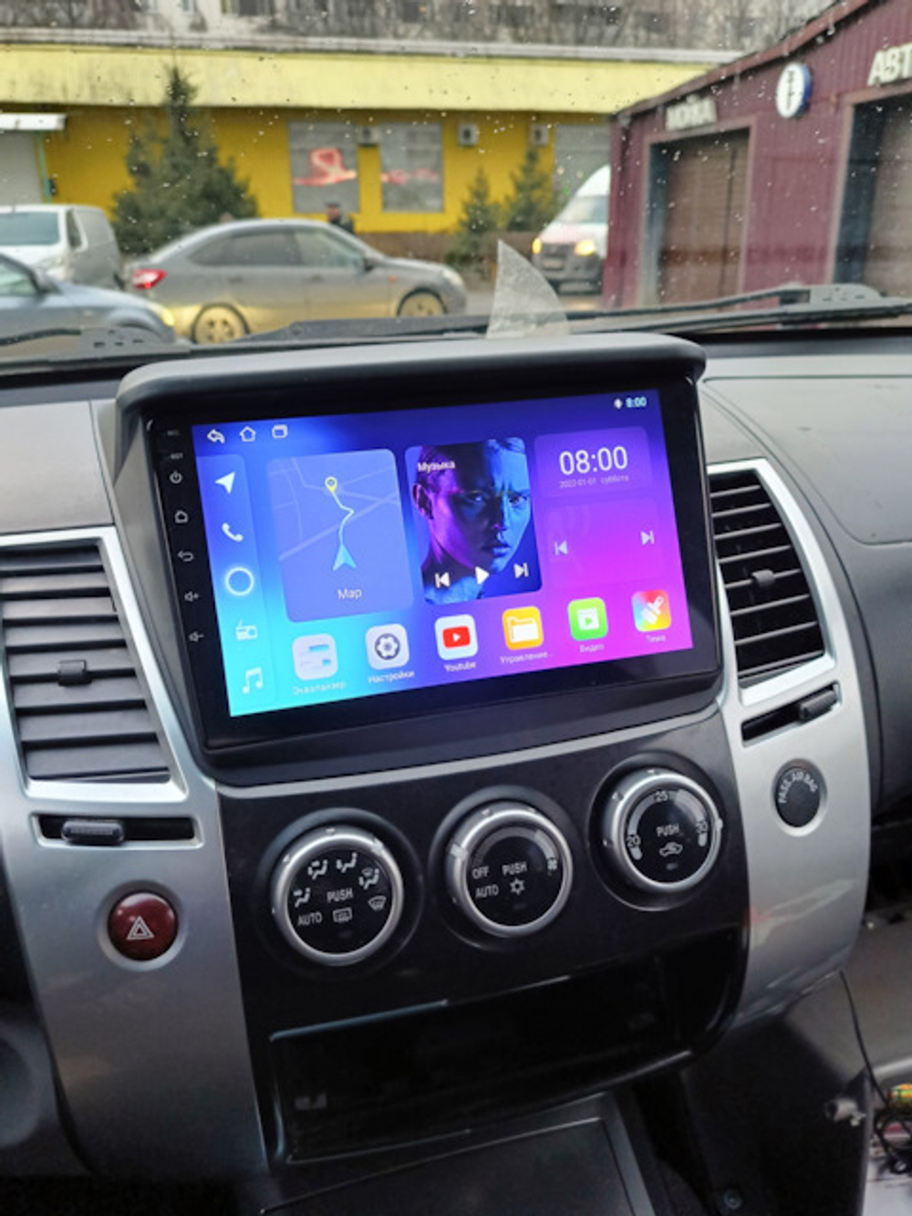 Магнитола для Mitsubishi L200, Pajero Sport 2006-2016 - Kuberg OL-9635 IPS, Android 10, 8 ядер (TS18), 4G SIM-слот