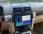 Магнитола для Volkswagen Touareg 1 2002-2010 (рамка с кнопками) - FarCar S500-TS20 монитор 9.5" 2K QLED на Android 14, Быстрейшая, CarPlay, 4G SIM-слот