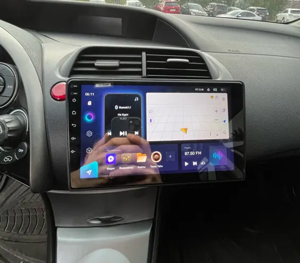 Магнитола для Honda Civic 8 хэтчбэк 2006-2011 левый руль - FarCar 3233M монитор 9.5" QLED на Android 14, TS18, CarPlay, 4G SIM-слот