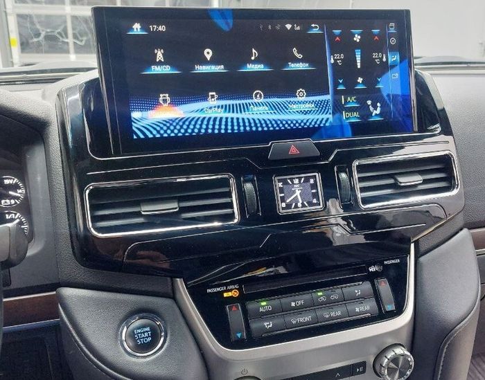 Магнитола для Toyota Land Cruiser 200 2015-2021 (без JBL) - RDL-LC200-Low монитор 12.3" на Android 12, 8Гб+128Гб, CarPlay, 4G SIM-слот