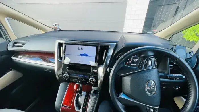 Магнитола для Toyota Alphard 3, Vellfire 2 H30 2015-2023 (менее 10 динамиков, любой руль) - Teyes CC3L монитор 10" IPS на Android 10, 8-ядер, CarPlay, 4G SIM-слот