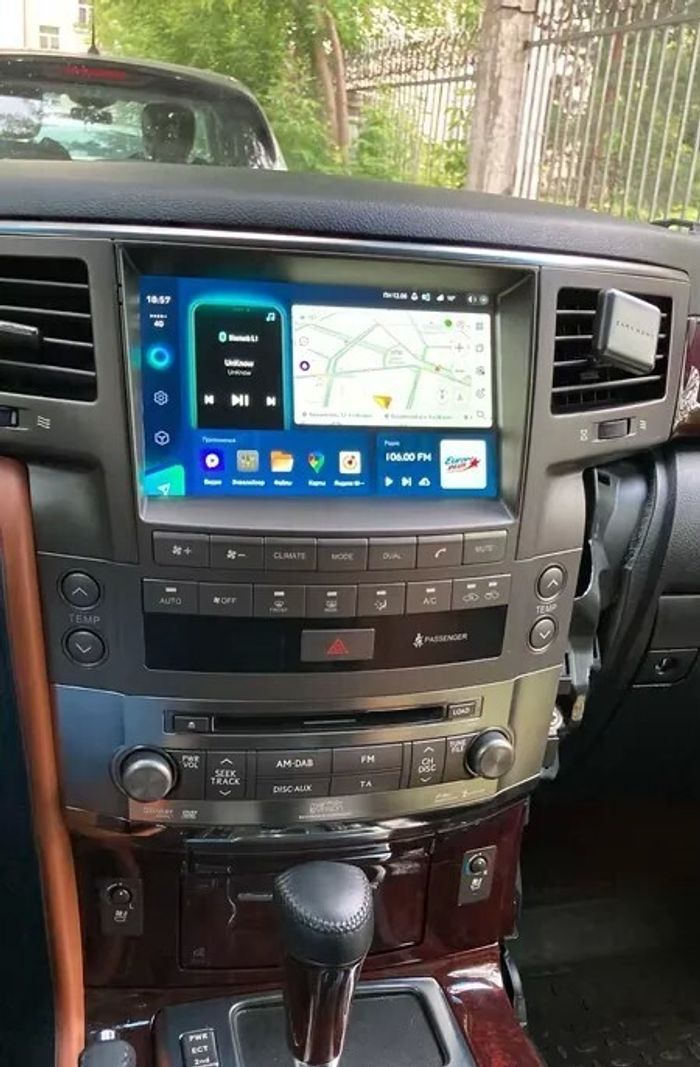 Магнитола для Lexus LX570 2012-2015 - Teyes CC4L монитор 9" IPS на Android 14, Snapdragon 662, CarPlay, 4G SIM-слот
