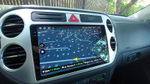 Магнитола для Volkswagen Tiguan 1 2007-2011, Golf Plus (аварийка треугольная, рамка серебро) - FarCar XXL489M монитор 9.5" 2K QLED на Android 14, TS20, 8+256Гб, CarPlay, 4G SIM-слот