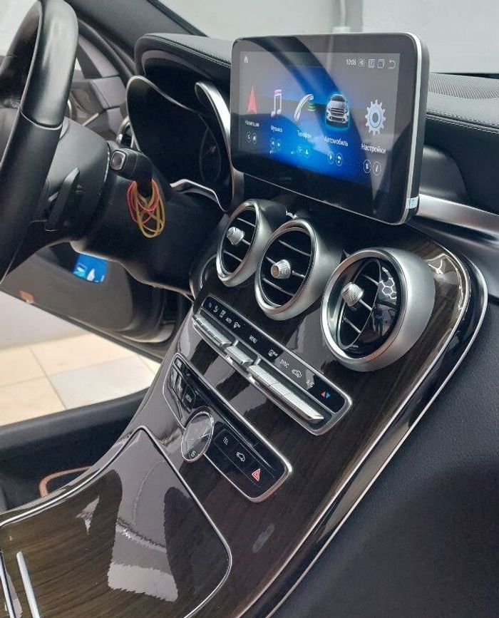 Магнитола для Mercedes-Benz C-класс (W205), GLC (X253) 2019-2021 NTG 6.0 - RDL-7832 монитор 10.25" на Android 13, 8Гб+128Гб, CarPlay, 4G SIM-слот