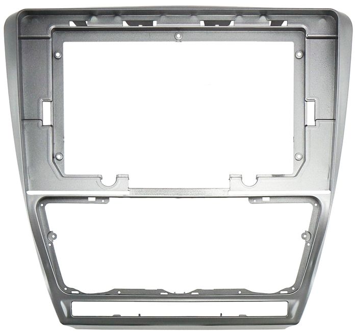 Магнитола для Skoda Octavia A5 2004-2013 (рамка серебро) - Teyes CC3-2K-360 монитор 13" 2K QLED на Android 10, 6Гб+128Гб, CarPlay, 4G SIM-слот, 4 камеры в комплекте