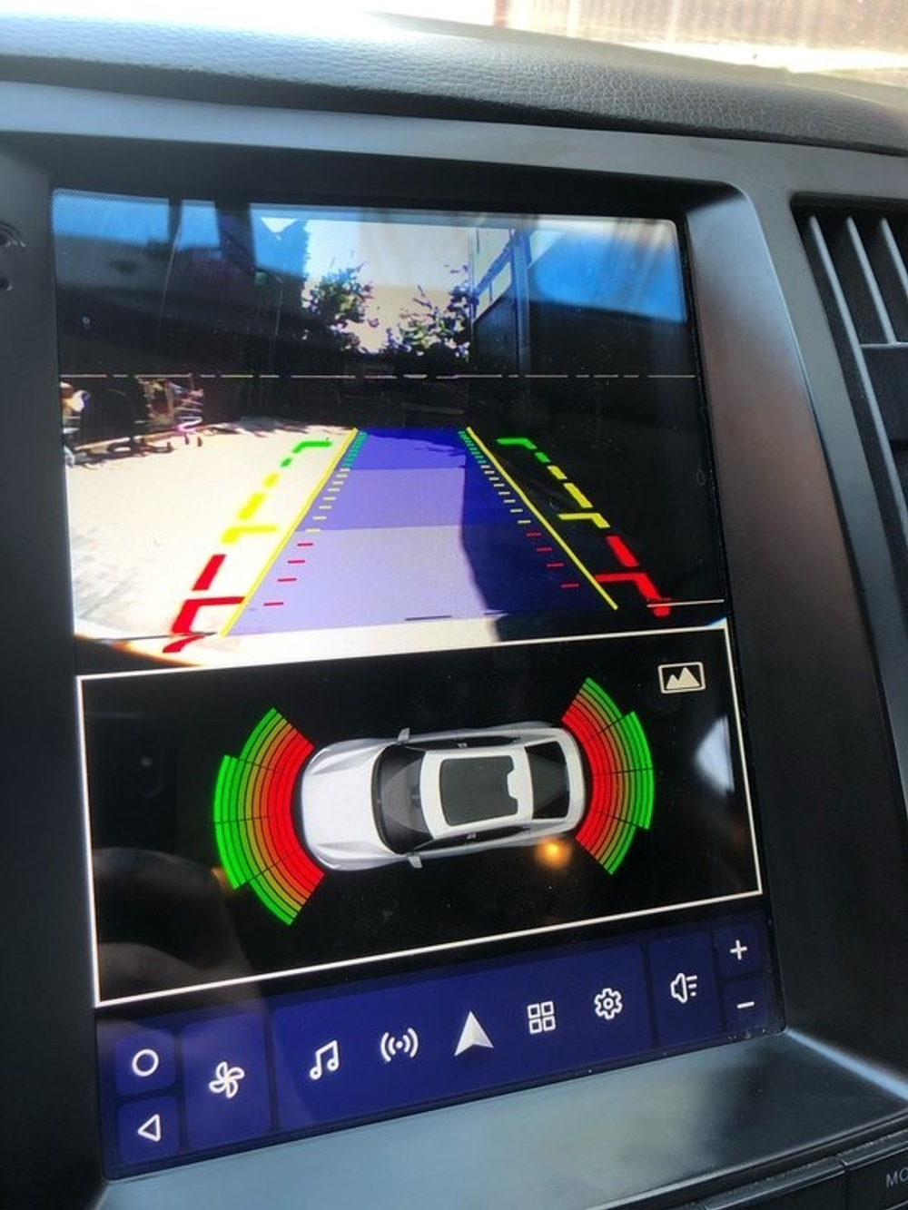 Магнитола для Infiniti FX35, FX45 S50 2002-2005 - Teyes TPRO 2 монитор 9.7" QLED в стиле "Тесла" на Android 10, TS10, 4G SIM-слот