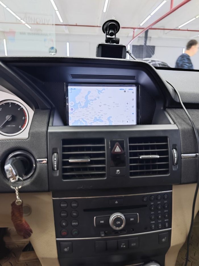 Магнитола для Mercedes-Benz GLK 2008-2012 NTG 4.0 - RDL-77007 монитор 7" на Android 12, 8Гб+128Гб, CarPlay, 4G SIM-слот