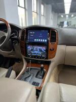 Магнитола для Toyota Land Cruiser 100, Lexus LX470 2002-2007 (любая комплектация) - Kuberg ZF-9001-GE вертикальный экран в стиле "Тесла" на Android 13, Быстрая, CarPlay, 4G SIM-слот