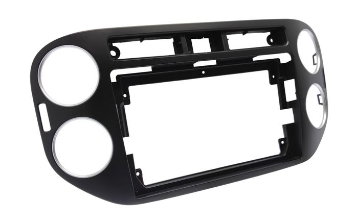 Комплект рамки с разъёмами 9"+can VW Tiguan 2011-2016 (квадратная аварийка) черный глянец