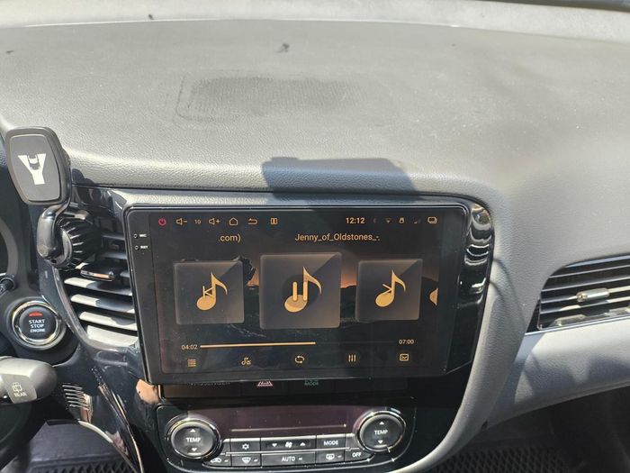 Магнитола для Mitsubishi Outlander 3 2012-2022 (рамка 9") - Parafar PF230T2LUX2U2K на Android 13, QLED+2K, ТОП процессор, 8Гб+128Гб, CarPlay, 4G SIM-слот