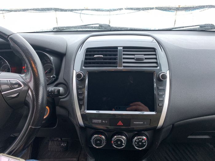 Магнитола для Mitsubishi ASX 2010-2016, Peugeot 4008, Citroen C4 Aircross (рамка с крутилками и кнопками) - FarCar S500-TS20 монитор 9.5" 2K QLED на Android 14, Быстрейшая, CarPlay, 4G SIM-слот