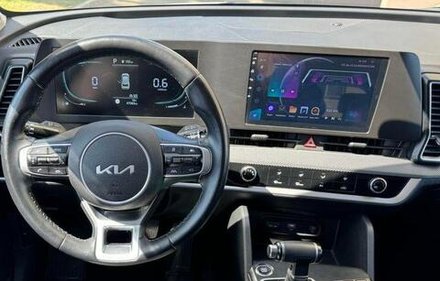 Магнитола для KIA Sportage 5 2021-2024+ (ШГУ 8", рамка широкая матовая) - FarCar BM10-2K-7570W монитор 10.36" 2K QLED на Android 14, TS10, 4+32Гб, CarPlay, 4G SIM-слот