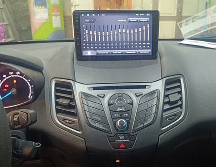 Магнитола для Ford Fiesta MK6 2012-2018 (голубой БК, рамка тип 1) - FarCar BM3250M монитор 9.5" QLED на Android 14, TS10, 4+32Гб, CarPlay, 4G SIM-слот