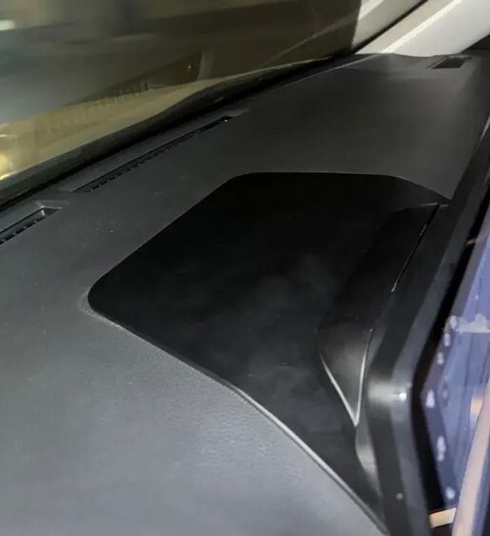 Магнитола для Toyota RAV4 5 2023+ (рынок Китай, ШГУ 10", рамка LUX) - FarCar монитор 12.3" 2K QLED на Android 14, TS10, CarPlay, 4G SIM-слот