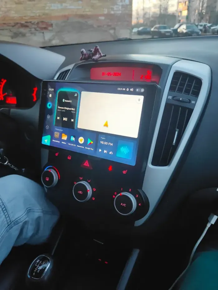Магнитола для KIA Ceed 1 ED 2010-2012, Venga 2010-2015 - Teyes CC4-PRO монитор 9.5" 2K QLED на Android 13, Snapdragon 778G, ИИ, CarPlay, DSP, 4G SIM-слот